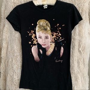 🥳She’s a classic & so is the comfort